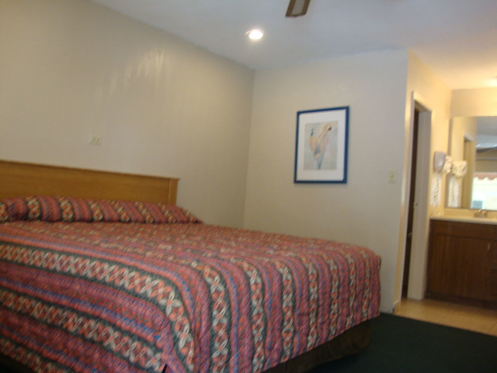Townhouse Inn And Suites Brawley Exterior foto